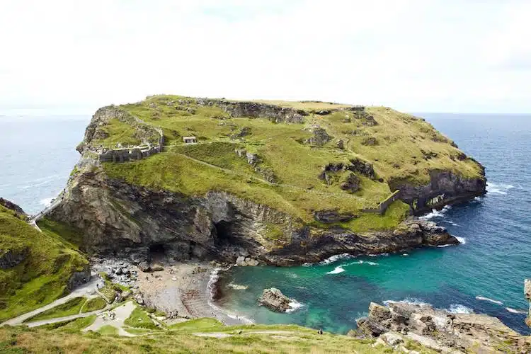 Tintagel Castle - great day out with the kids in Cornwall