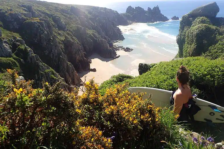 Path down to Pedn Vounder beach in Cornwall