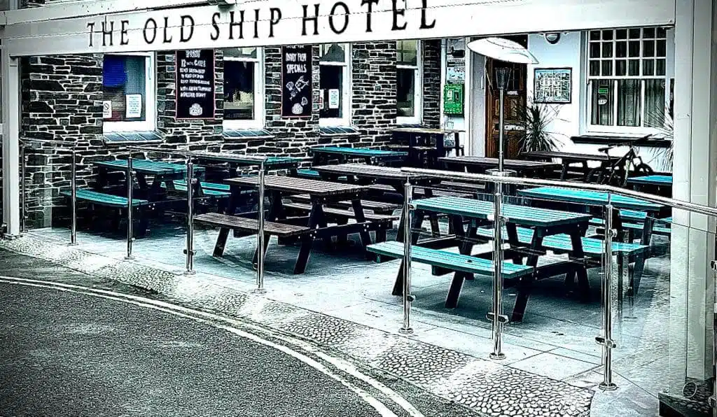 Old ship hotel padstow