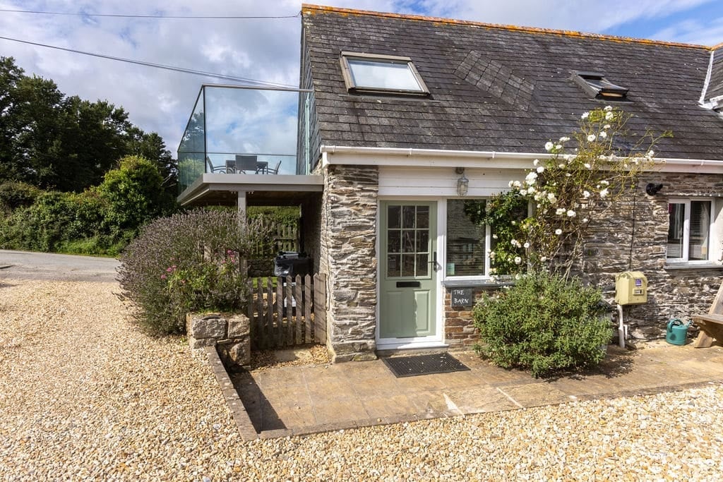 The Barn holiday home in St Issey Cornwall