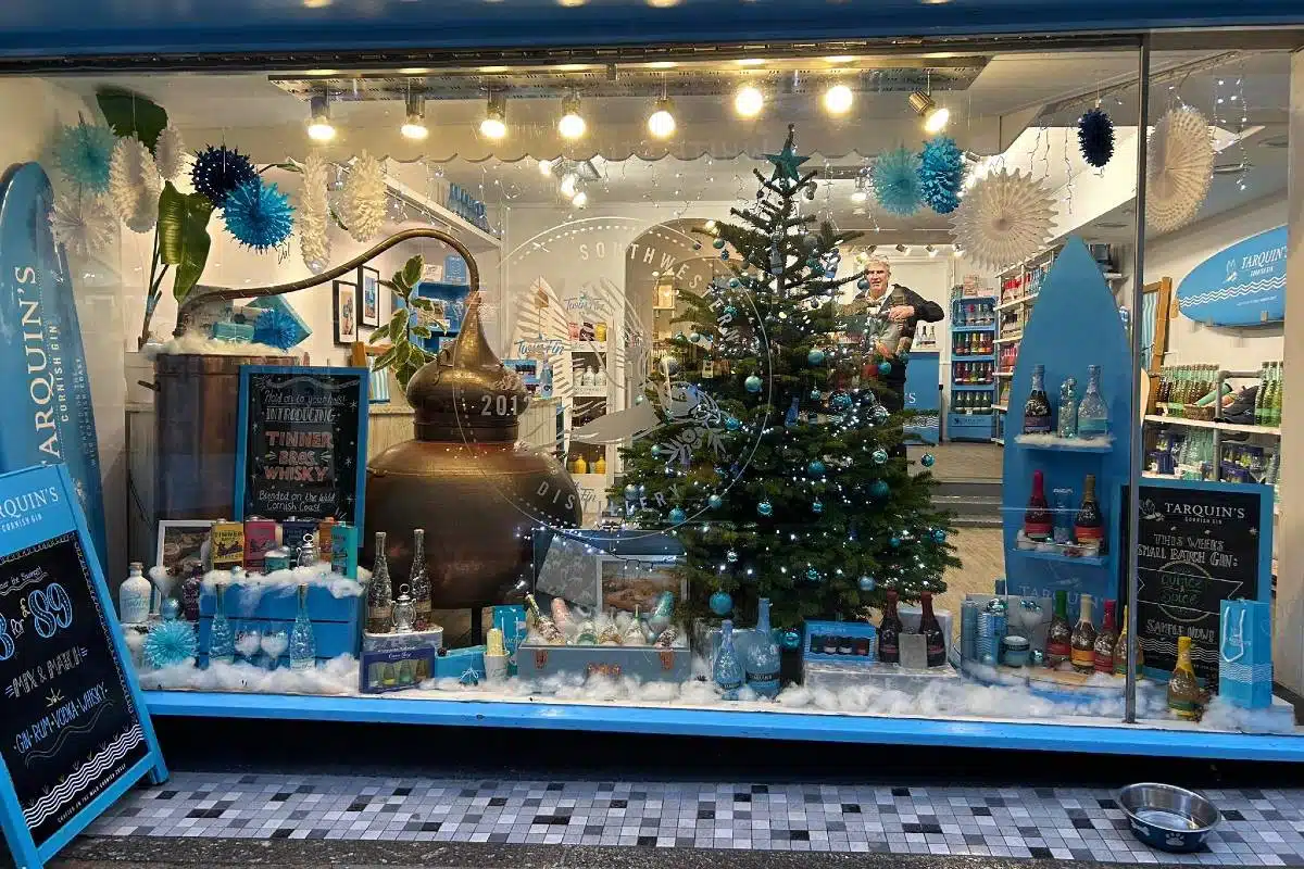 Festive window display at Tarquin's Cornish Gin shop and school